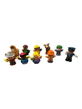 Lot of 10 Fisher Price Little People